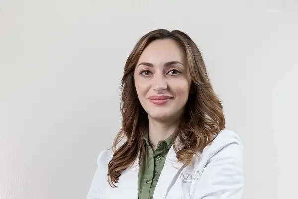 Portret Dr. Roxana Brebu