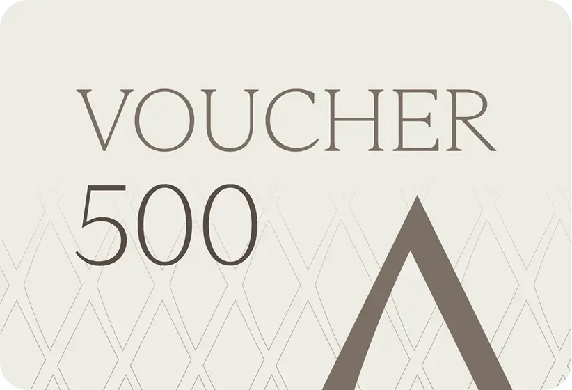Voucher cadou cu valoarea 500, pe fundal crem cu model în romburi și simbolul AZEENA