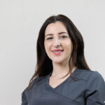 Raluca Tomuta Navigator medical Terapeut Health coach | AZEENA Longevity Institute