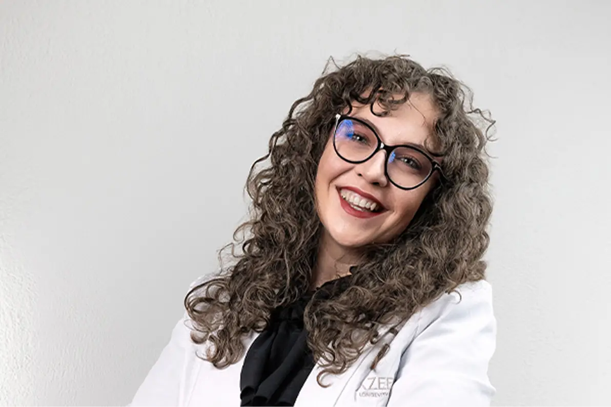 Dr. Andrea Țăran, Medic Primar Dermato-venerologie, trainer RE:GEN SKIN Masterclass