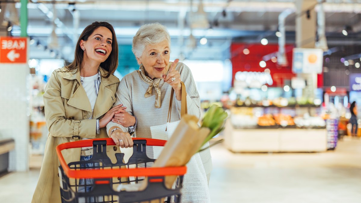Ce mănânci azi determină cum arăți și cum te simți la 60 de ani - dieta antiinflamatorie și pro-aging explicată