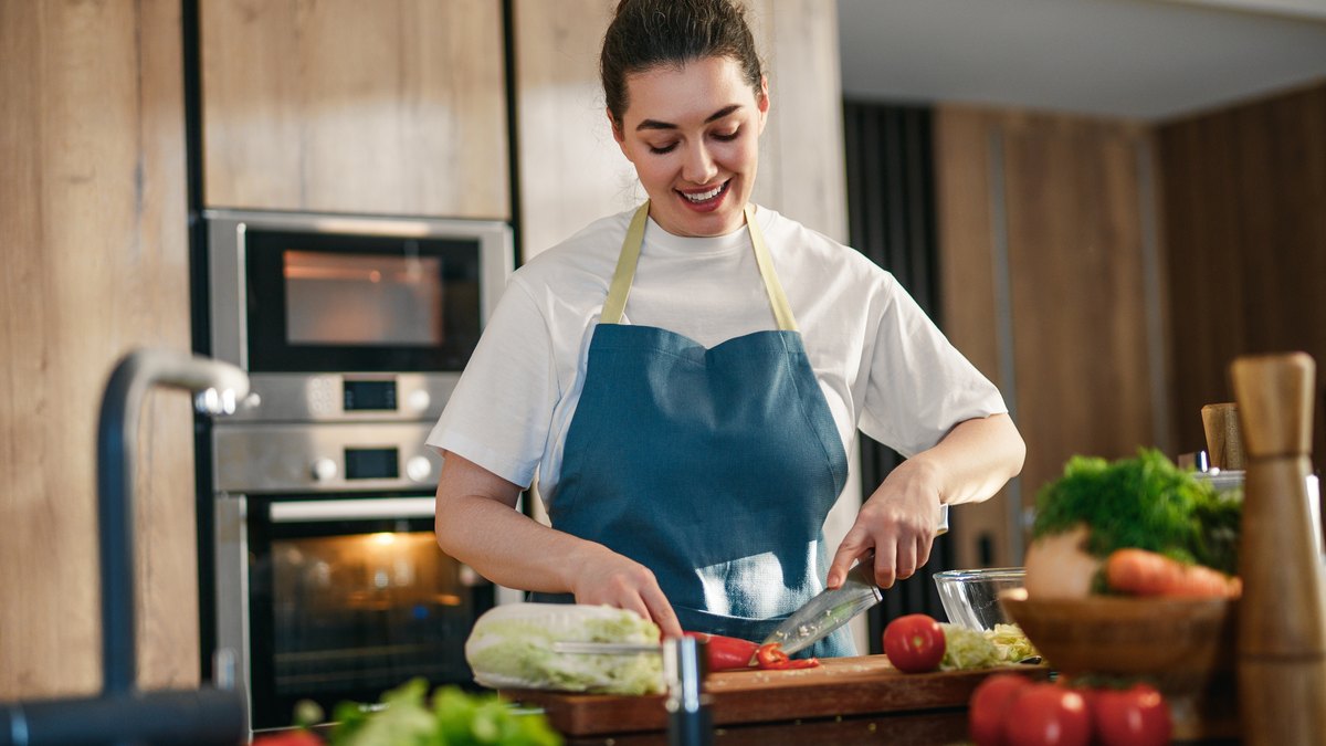 Ce mănânci dacă ai PCOS și indice glicemic scăzut - ghid complet de nutriție pentru echilibru hormonal și metabolic